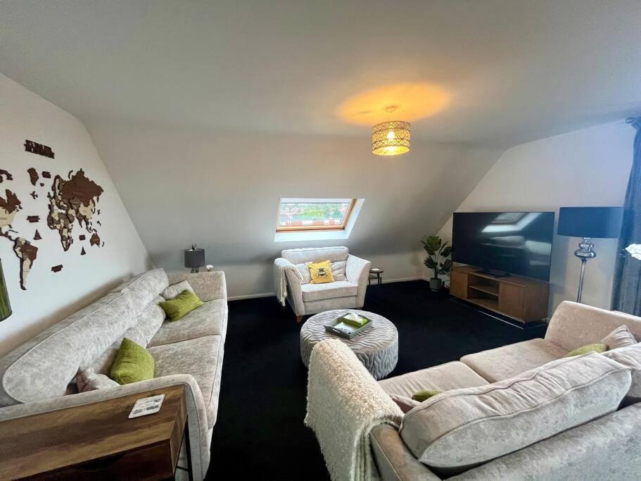 Bs - Luxury Top Floor 4 Bed Apartment With Garage In Town Centre - No Lift Stratford-upon-Avon Exteriér fotografie